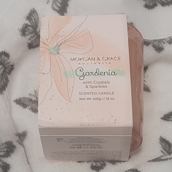 Morgan and Grace Gardenia Crystal&Sparkle Candle - Picture 3 of 3